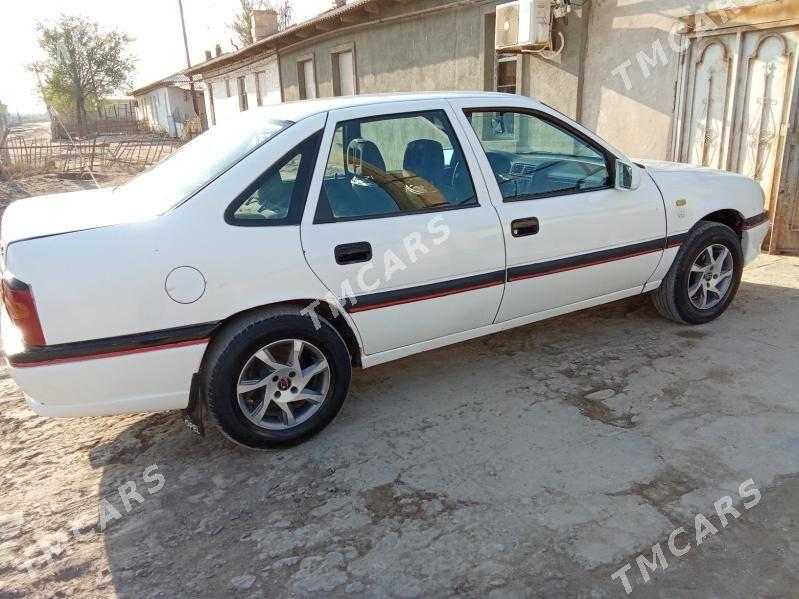 Opel Vectra 1994 - 45 000 TMT - Кёнеургенч - img 3