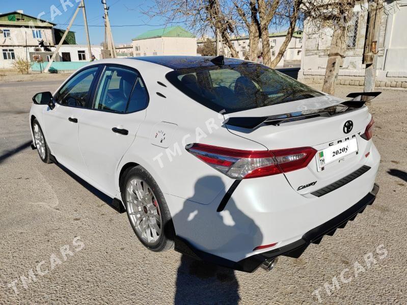 Toyota Camry 2020 - 370 000 TMT - Гумдаг - img 2