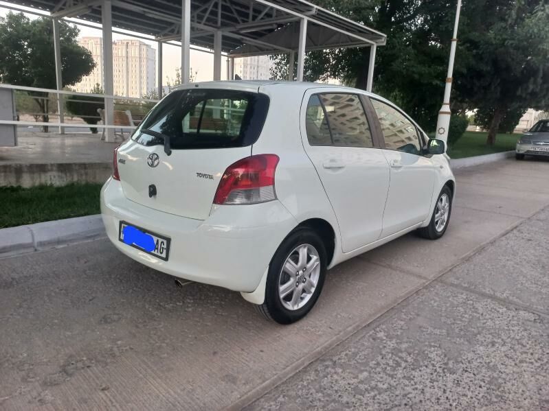 Toyota Yaris 2010 - 122 000 TMT - ул. Подвойского (Битарап Туркменистан шаёлы) - img 8