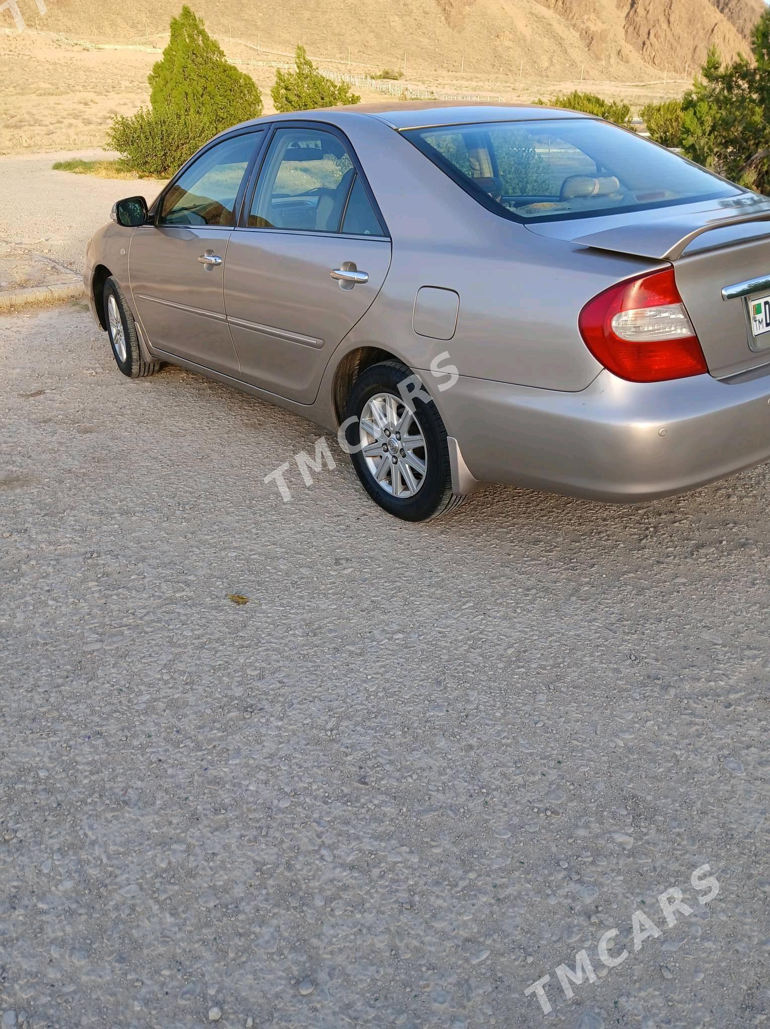 Toyota Camry 2002 - 190 000 TMT - Кёнеургенч - img 2