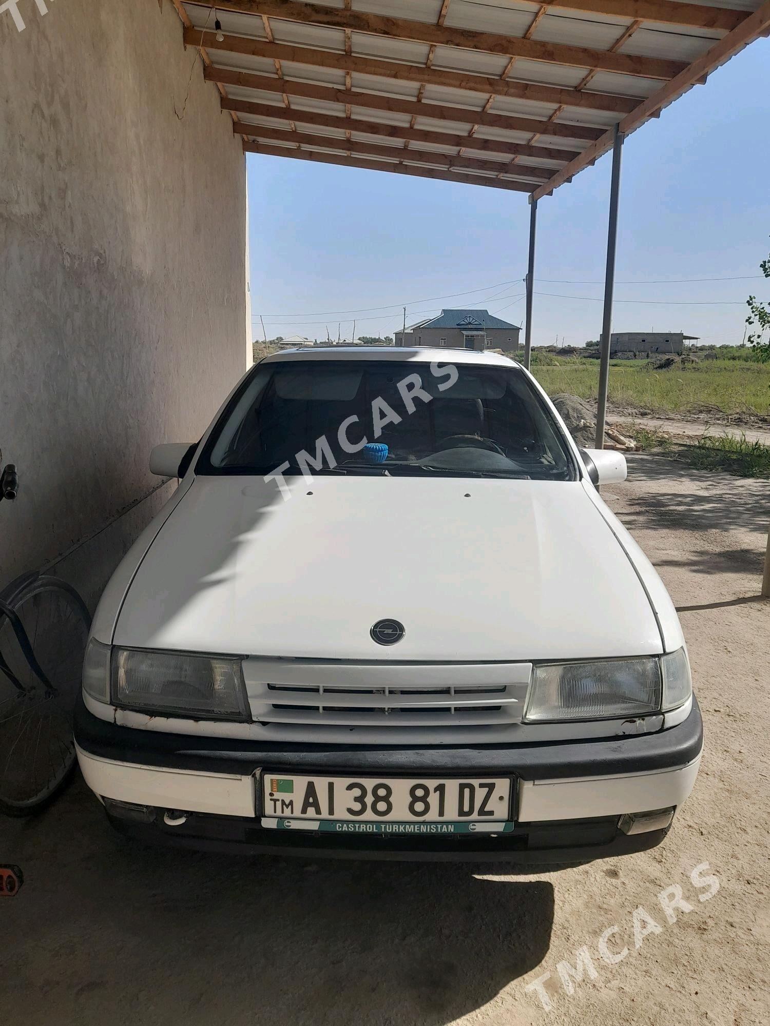 Opel Vectra 1991 - 33 000 TMT - Губадаг - img 2