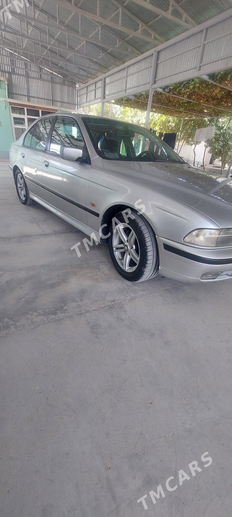 BMW 528 1999 - 90 000 TMT - Кака - img 6