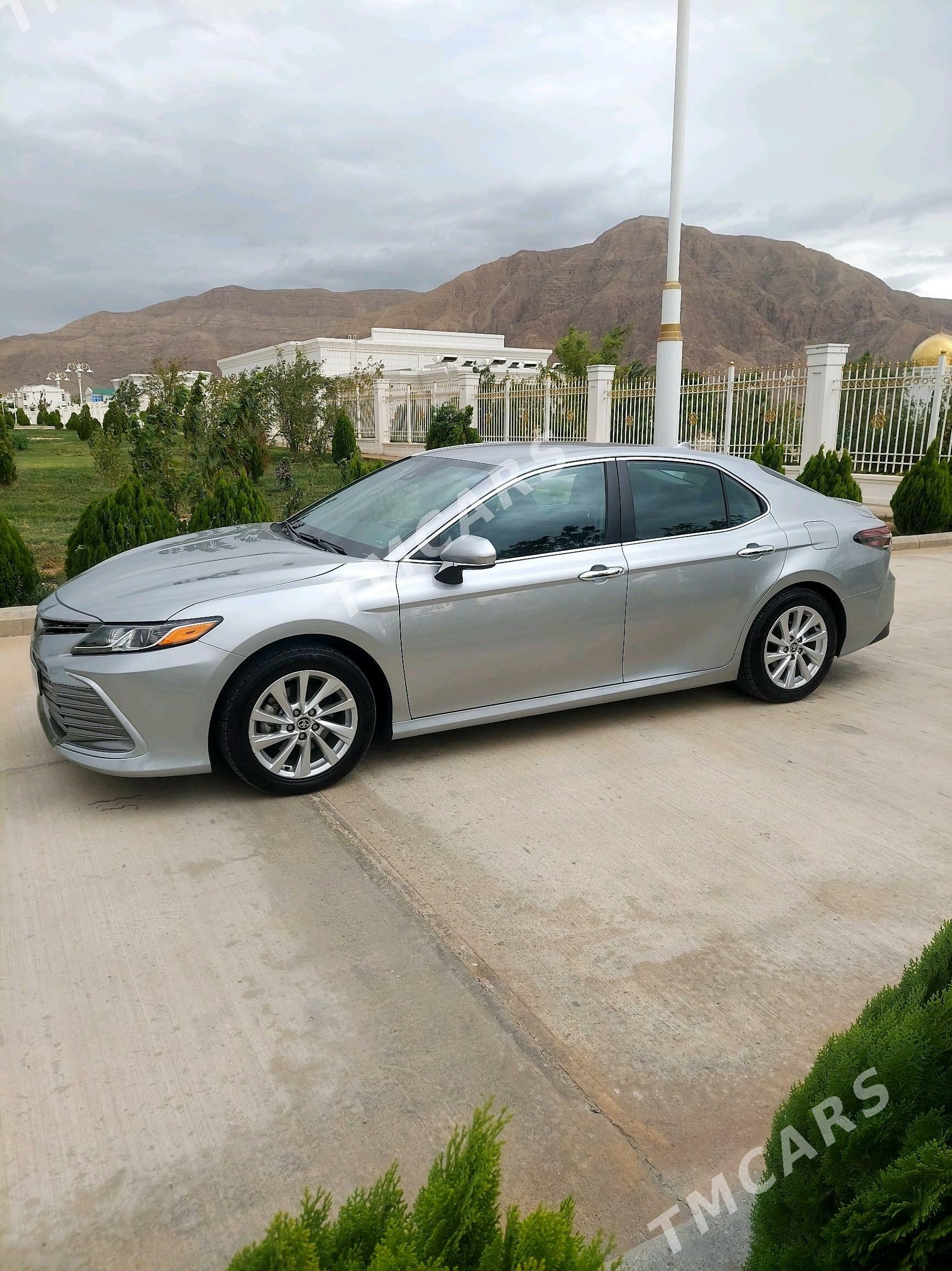 Toyota Camry 2021 - 386 000 TMT - Балканабат - img 4