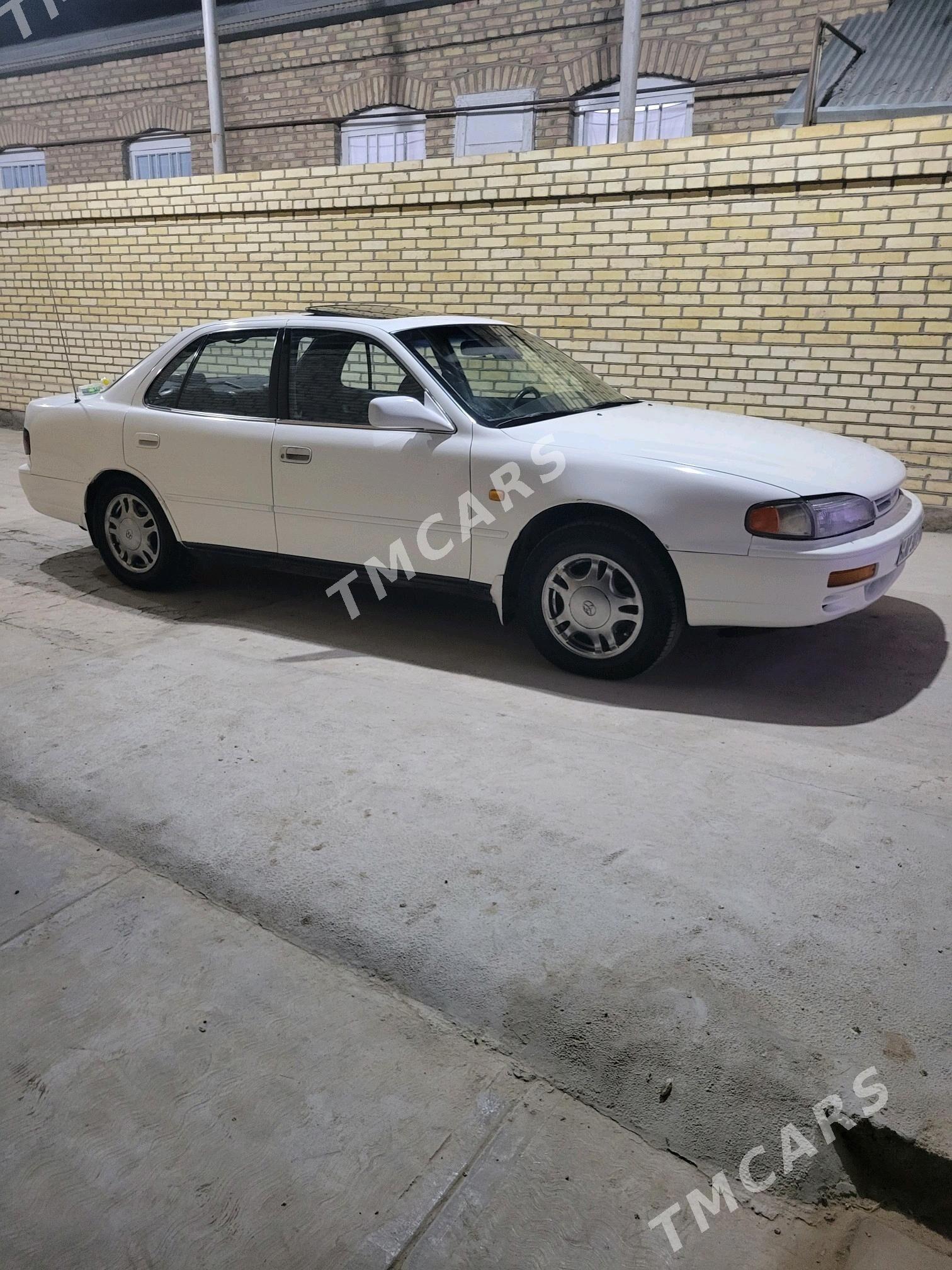 Toyota Camry 1996 - 96 000 TMT - Мары - img 4