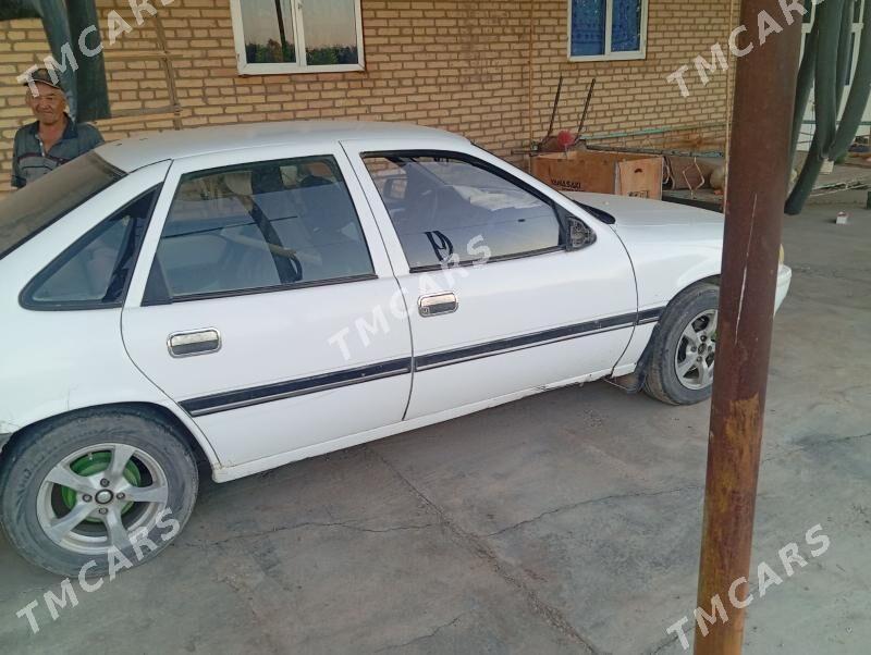Opel Vectra 1992 - 20 000 TMT - Дянев - img 3