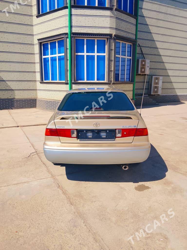 Toyota Camry 2001 - 158 000 TMT - Шабатский этрап - img 6