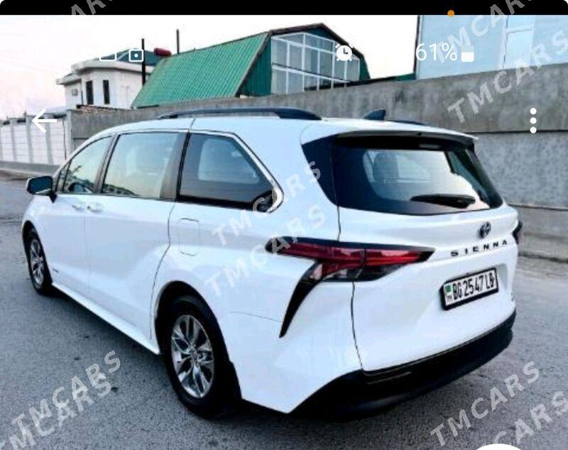 Toyota Sienna 2022 - 470 000 TMT - Türkmenabat - img 2