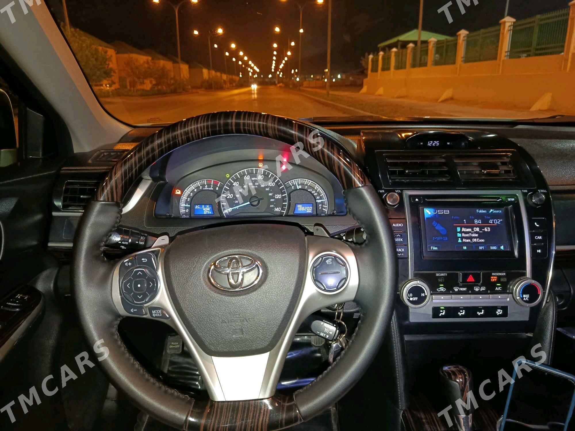 Toyota Camry 2012 - 208 000 TMT - Ашхабад - img 8