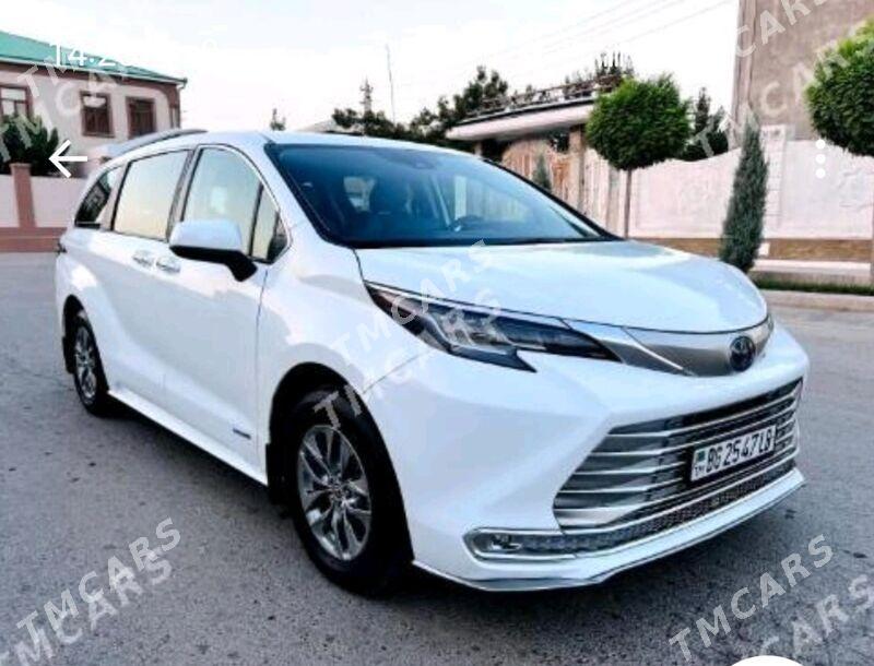 Toyota Sienna 2022 - 470 000 TMT - Türkmenabat - img 9