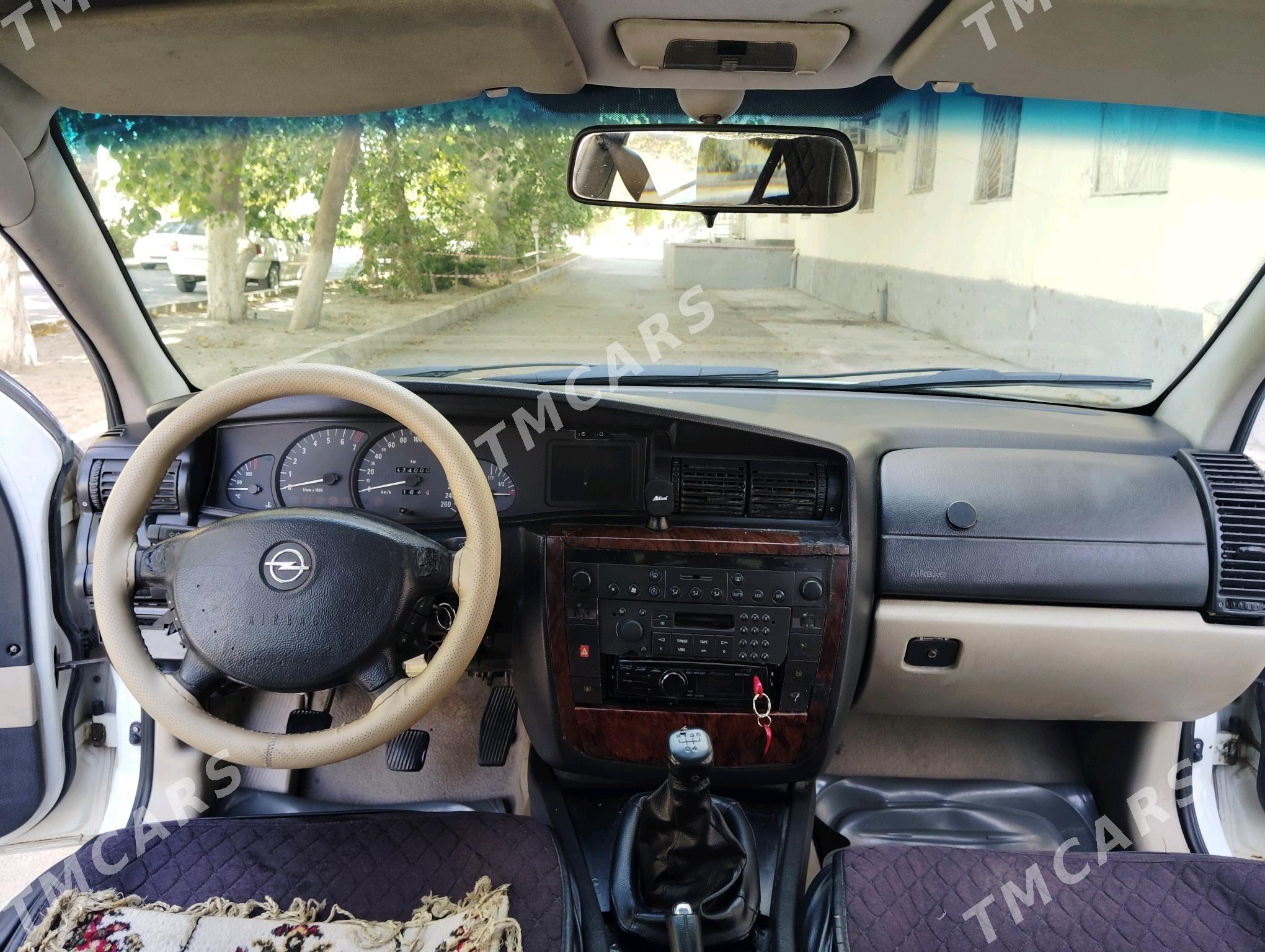 Opel Omega 2003 - 36 000 TMT - 30 mkr - img 3