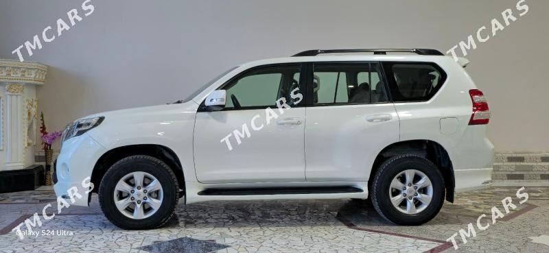 Toyota Land Cruiser Prado 2011 - 535 000 TMT - Дянев - img 5