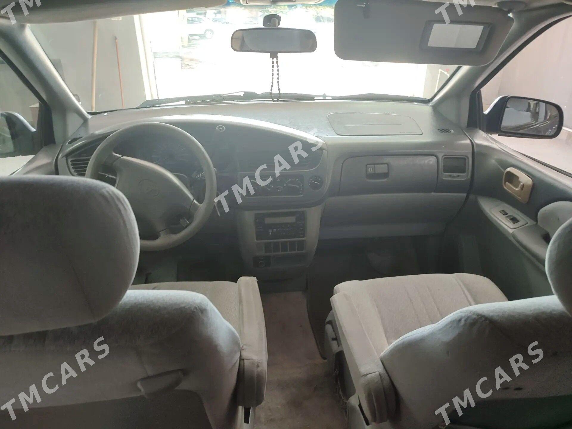 Toyota Sienna 2001 - 140 000 TMT - Туркменабат - img 5