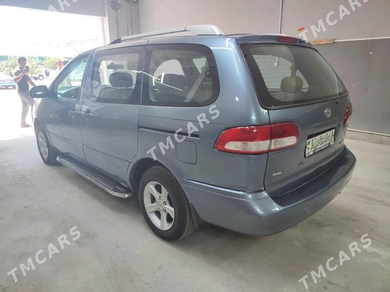 Toyota Sienna 2001 - 140 000 TMT - Туркменабат - img 3