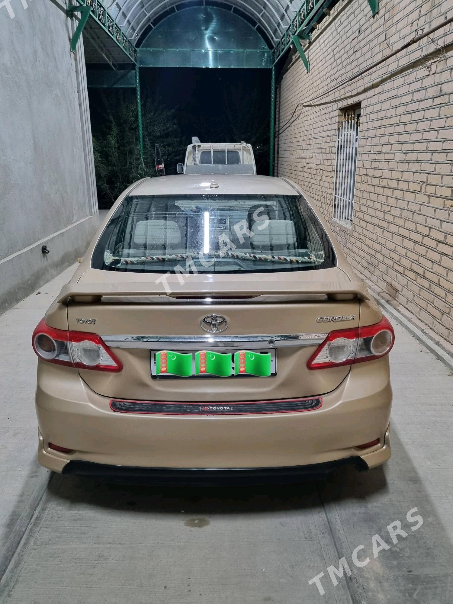 Toyota Corolla 2011 - 154 000 TMT - Дашогуз - img 2