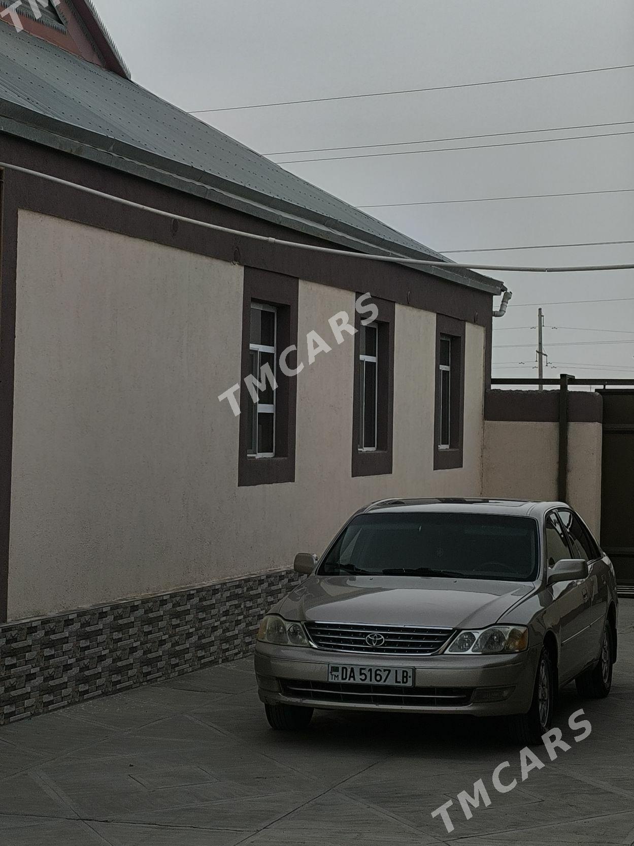 Toyota Avalon 2003 - 195 000 TMT - Магданлы - img 4