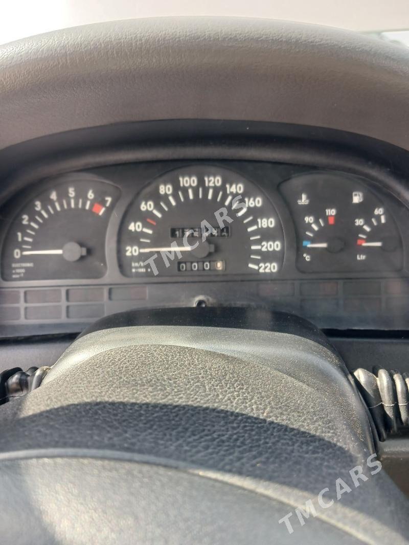 Opel Vectra 1990 - 45 000 TMT - Мары - img 7