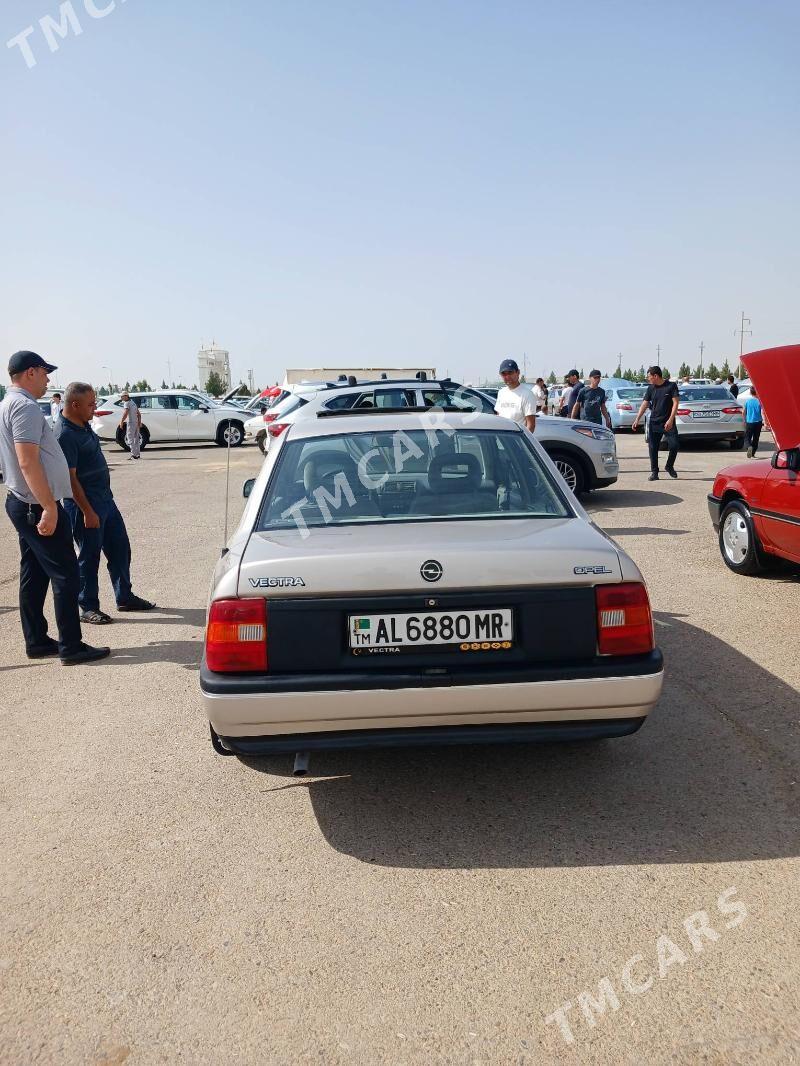 Opel Vectra 1990 - 45 000 TMT - Мары - img 5