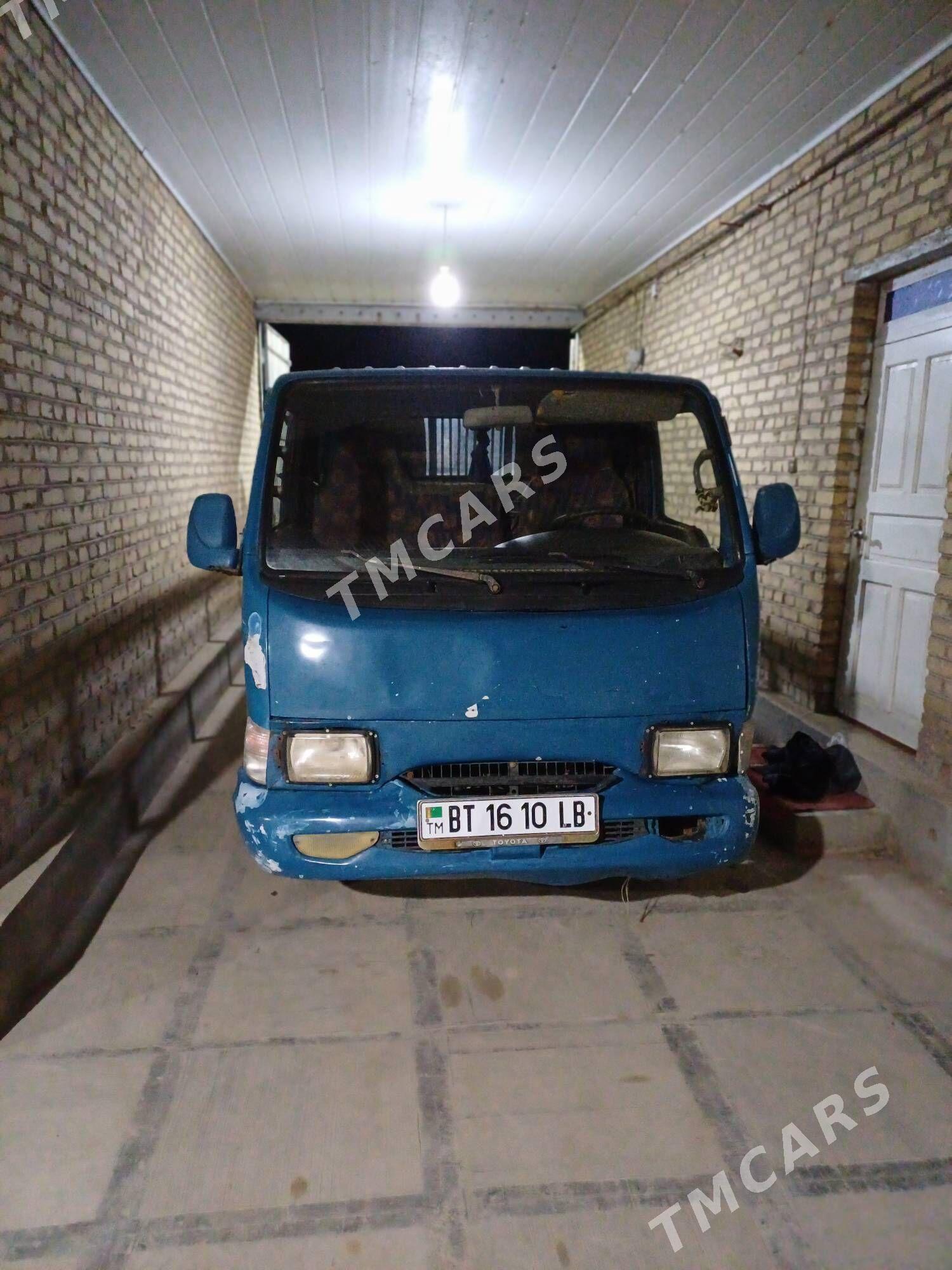 Toyota Dyna 2000 - 65 000 TMT - Сакар - img 8