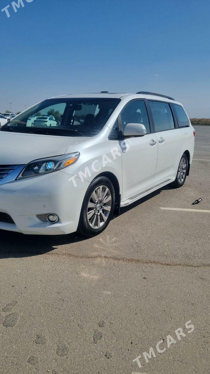 Toyota Sienna 2016 - 460 000 TMT - Ашхабад - img 8
