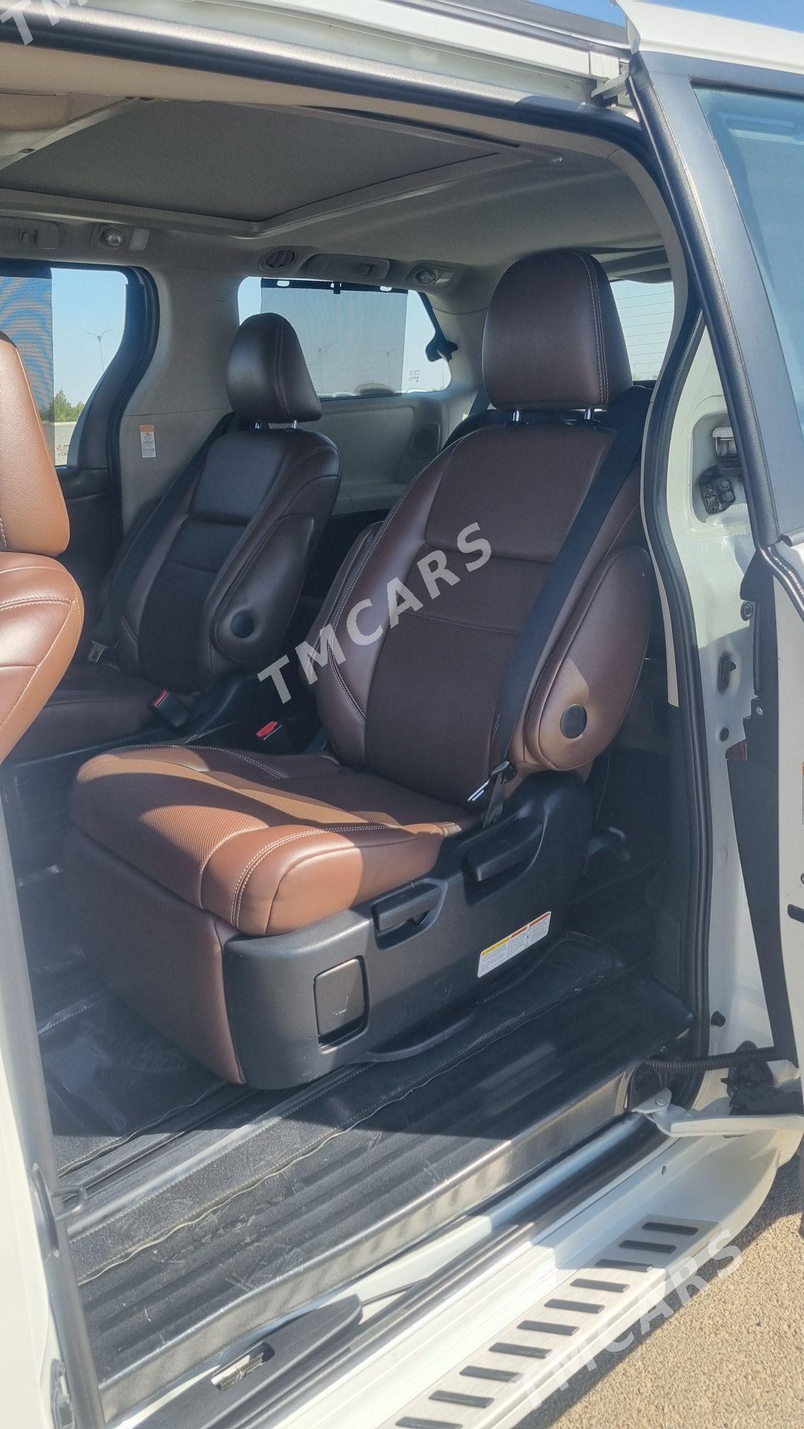 Toyota Sienna 2016 - 460 000 TMT - Ашхабад - img 6