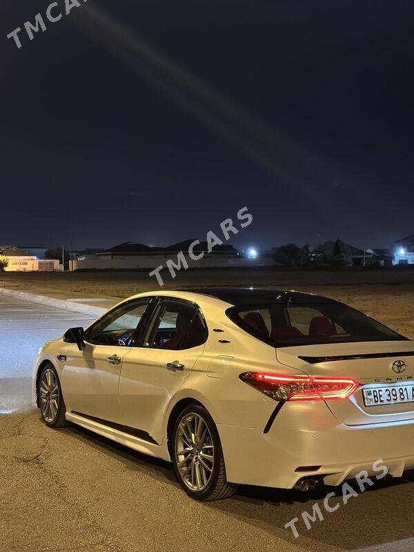 Toyota Camry 2019 - 395 000 TMT - Ашхабад - img 4