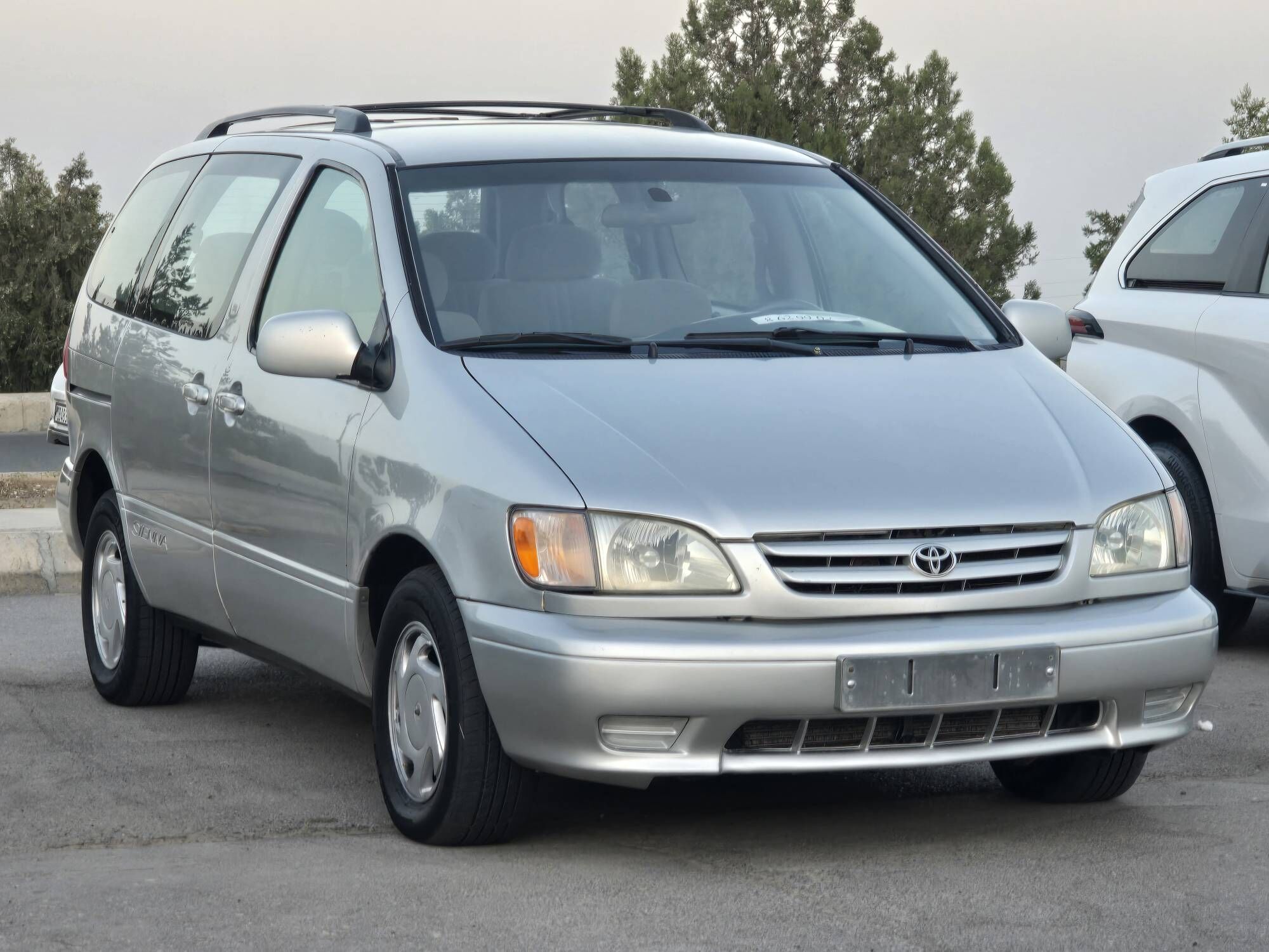 Toyota Sienna 2002 - 160 000 TMT - "Алтын Асыр" Гундогар базары ( Толкучка) - img 3