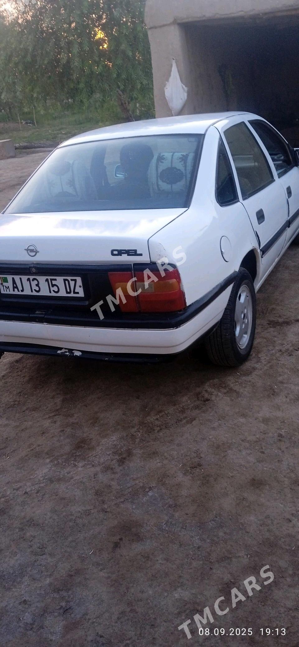 Opel Vectra 1992 - 20 000 TMT - Кёнеургенч - img 2