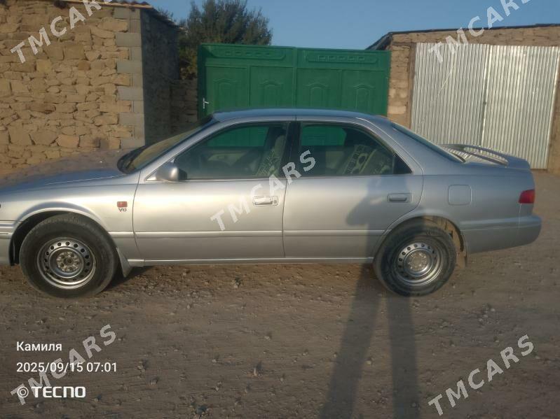 Toyota Camry 2000 - 135 000 TMT - Магданлы - img 5