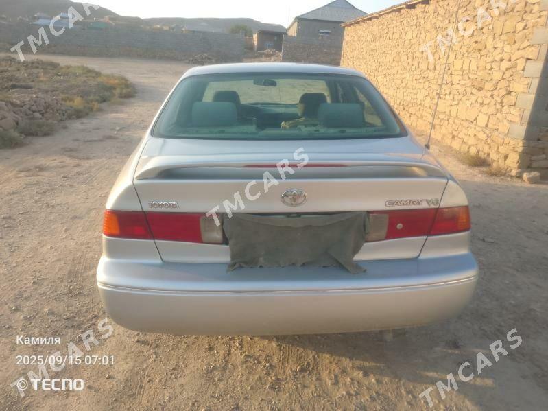 Toyota Camry 2000 - 135 000 TMT - Магданлы - img 9