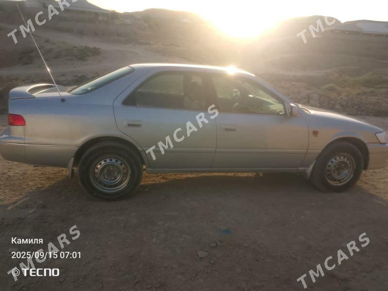 Toyota Camry 2000 - 135 000 TMT - Магданлы - img 4