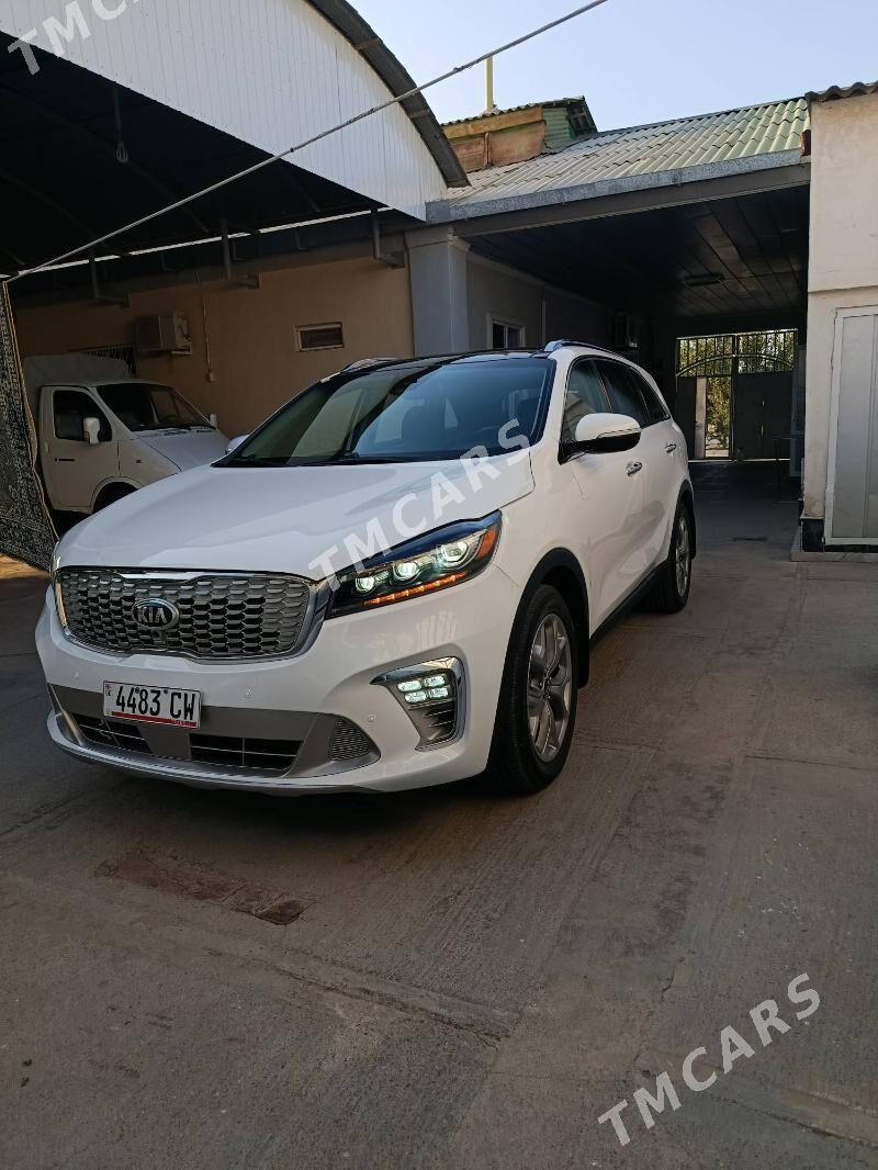 Kia Sorento 2018 - 350 000 TMT - Бедев - img 3