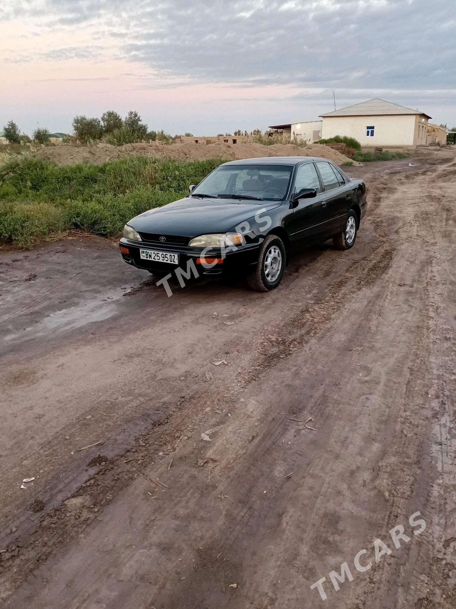 Toyota Camry 1995 - 100 000 TMT - Дашогуз - img 6