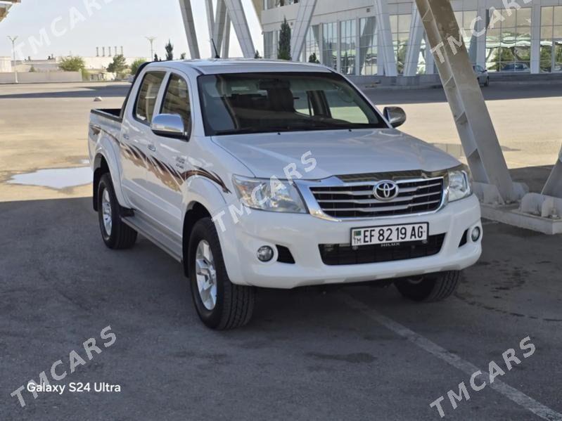 Toyota Hilux 2015 - 395 000 TMT - Balkanabat - img 2