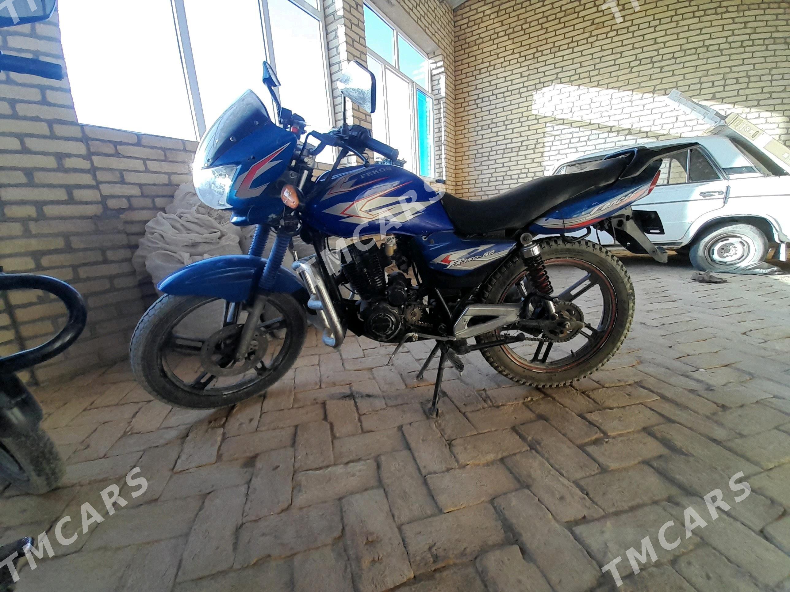 Fekon FK150-8G 2014 - 12 000 TMT - Керки - img 2