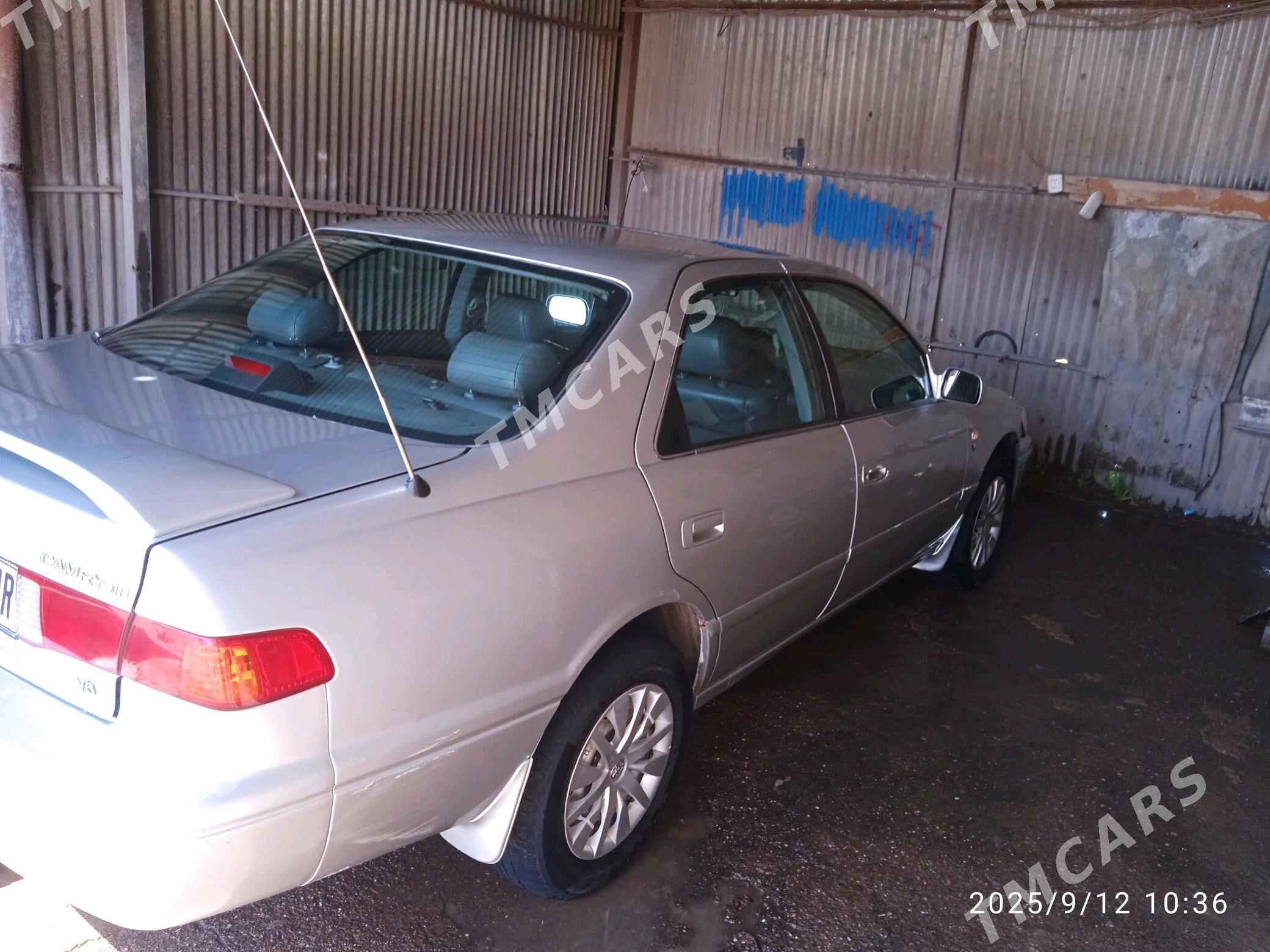 Toyota Camry 2001 - 148 000 TMT - Туркменгала - img 4