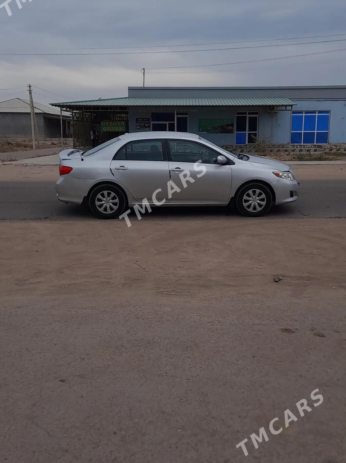 Toyota Corolla 2010 - 140 000 TMT - Губадаг - img 4