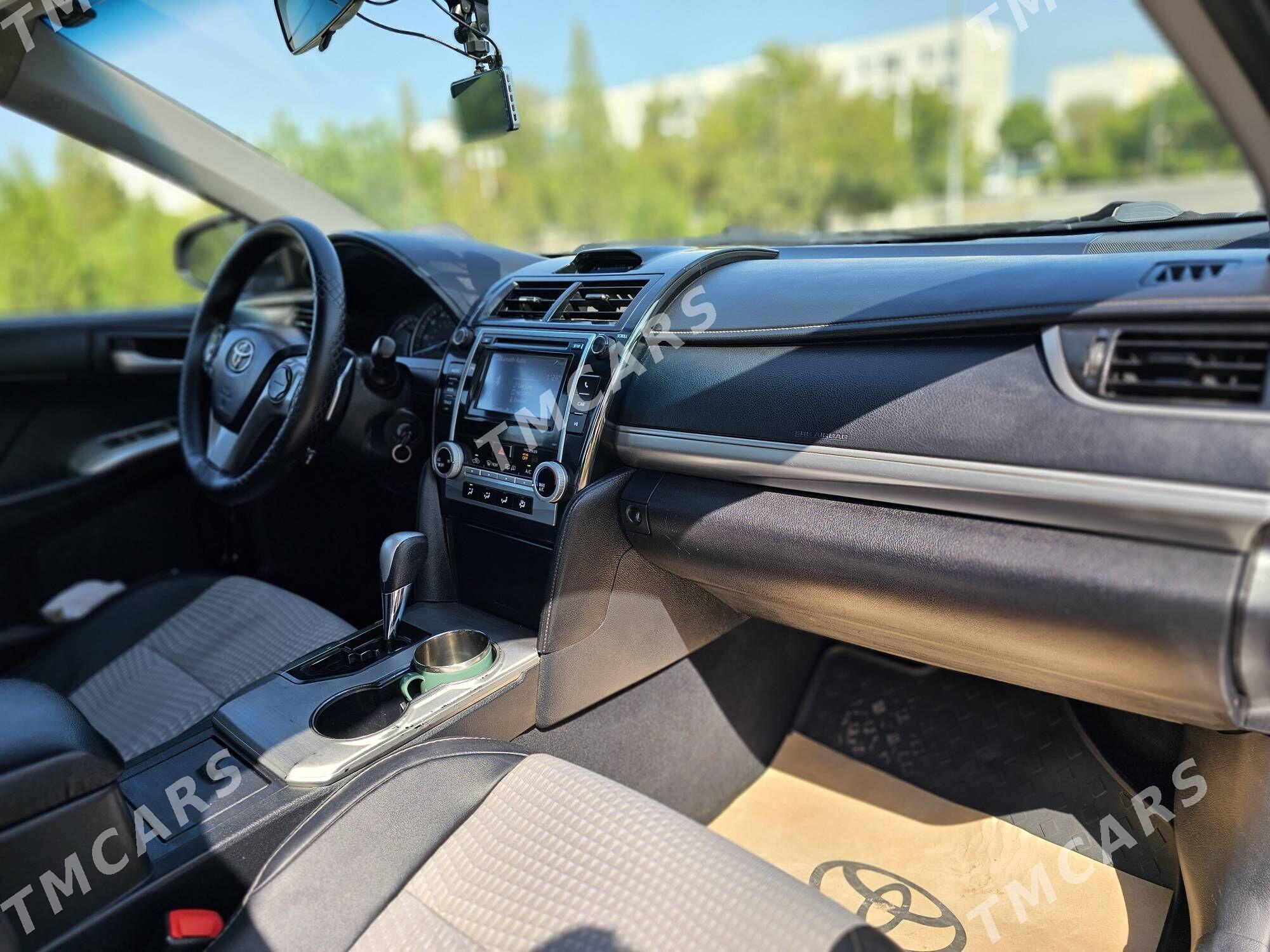 Toyota Camry 2013 - 230 000 TMT - Дашогуз - img 8