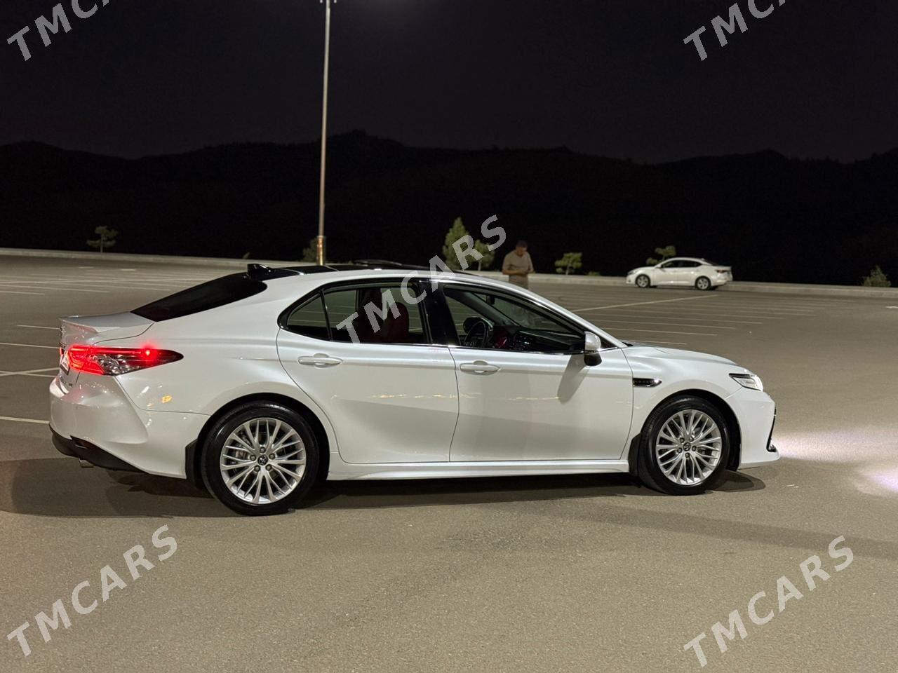 Toyota Camry 2019 - 340 000 TMT - Ашхабад - img 9