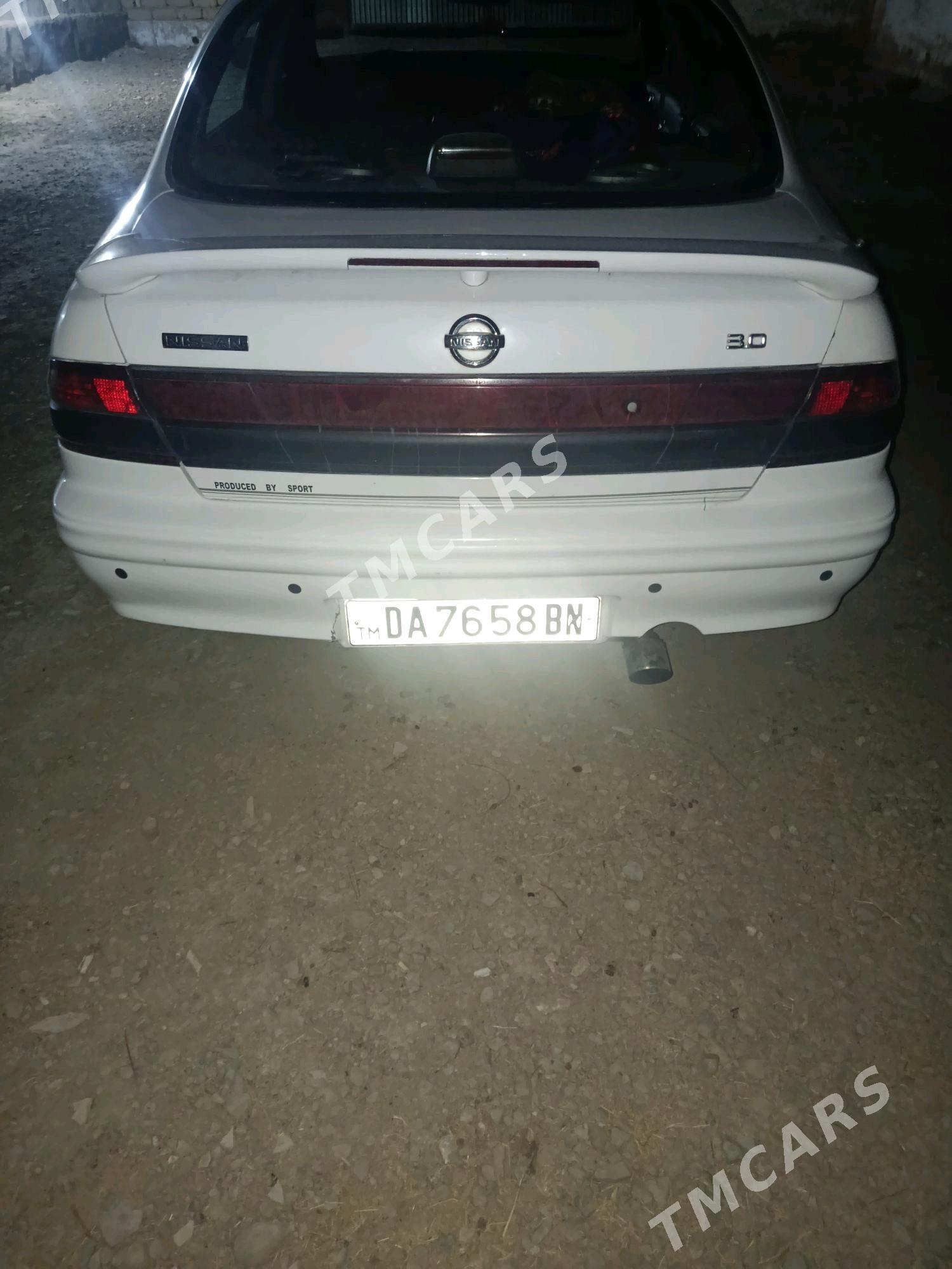 Nissan Maxima 1997 - 30 000 TMT - Гызыларбат - img 2