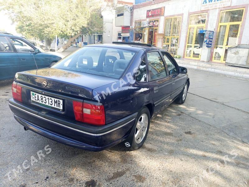 Opel Vectra 1994 - 45 000 TMT - Мары - img 7