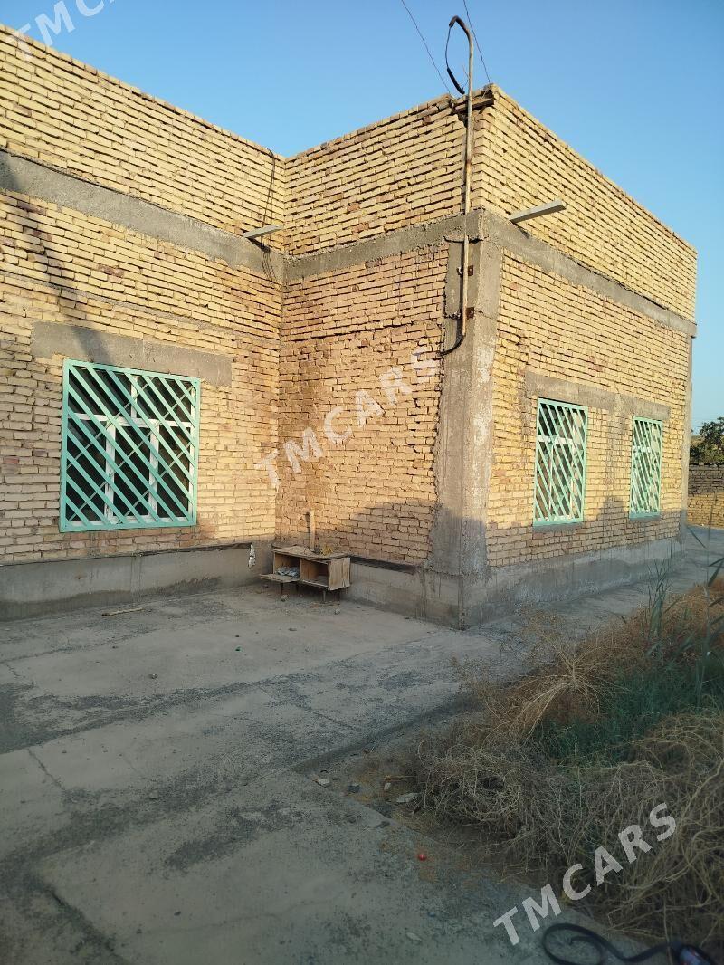 Продаю дом 6 соток ,дача - Türkmenabat - img 1