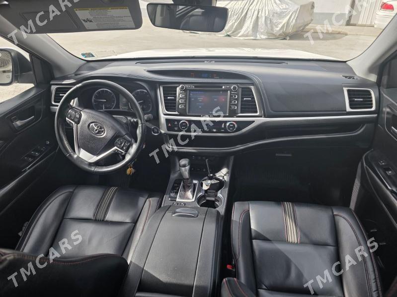 Toyota Highlander 2019 - 527 000 TMT - Бузмеин ГРЭС - img 4