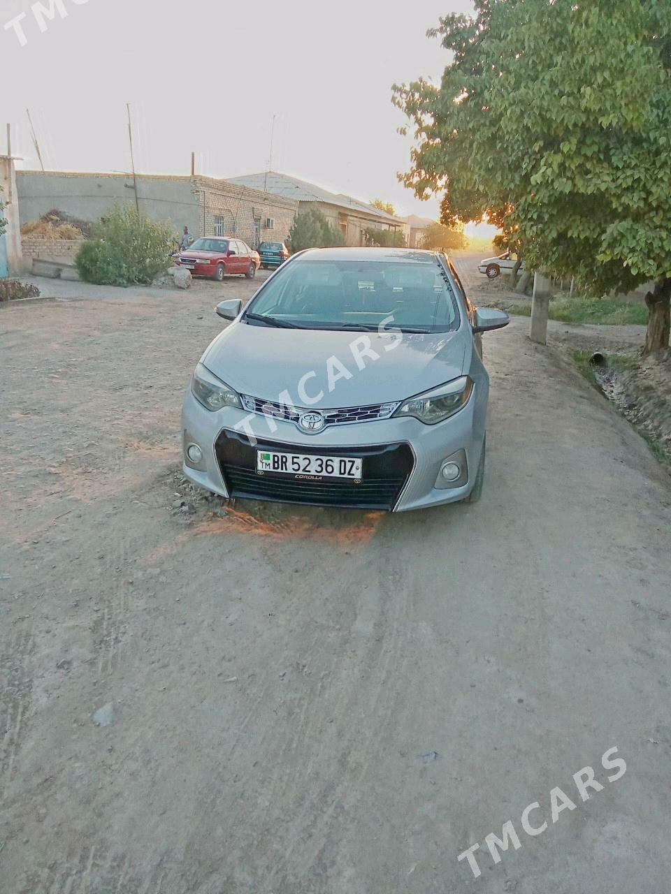 Toyota Corolla 2014 - 190 000 TMT - Daşoguz - img 2