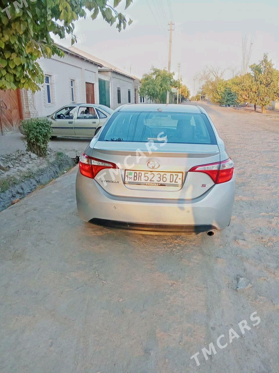 Toyota Corolla 2014 - 190 000 TMT - Daşoguz - img 5