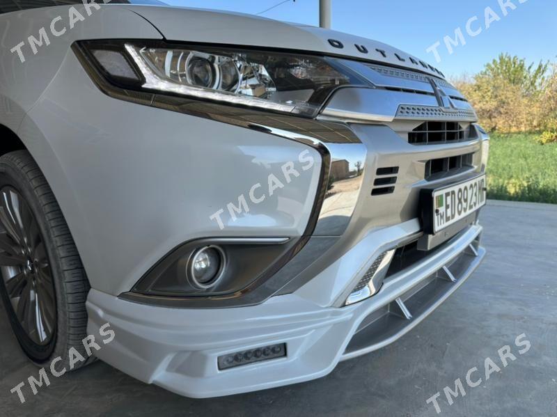 Mitsubishi Outlander 2022 - 310 000 TMT - Mary - img 6