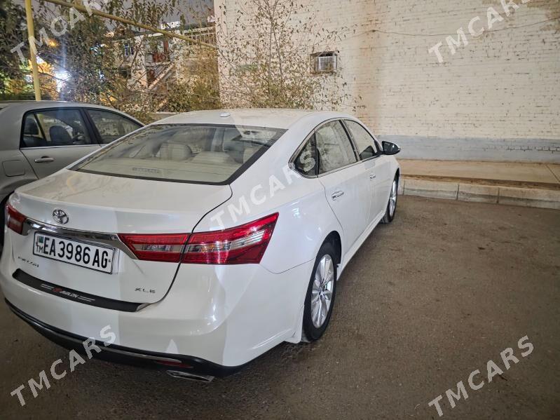 Toyota Avalon 2017 - 360 000 TMT - Кëши - img 5