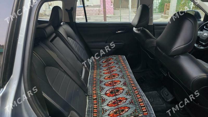 Toyota Highlander 2021 - 643 000 TMT - Aşgabat - img 2