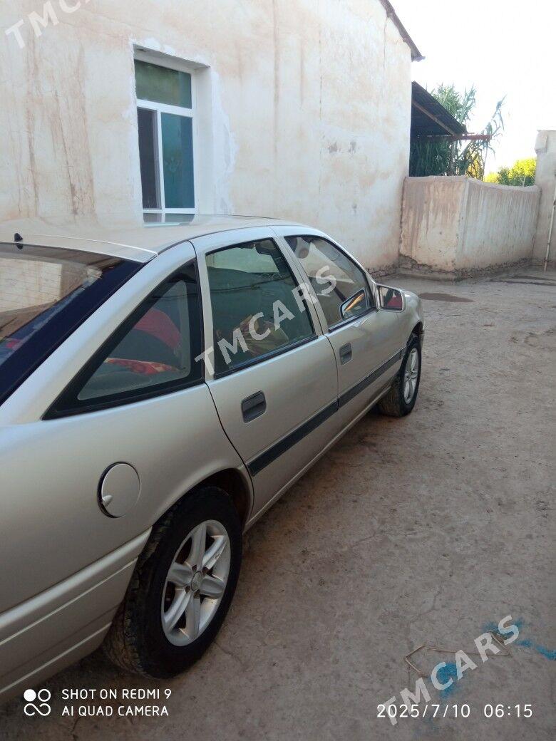 Opel Vectra 1990 - 40 000 TMT - Шабатский этрап - img 3