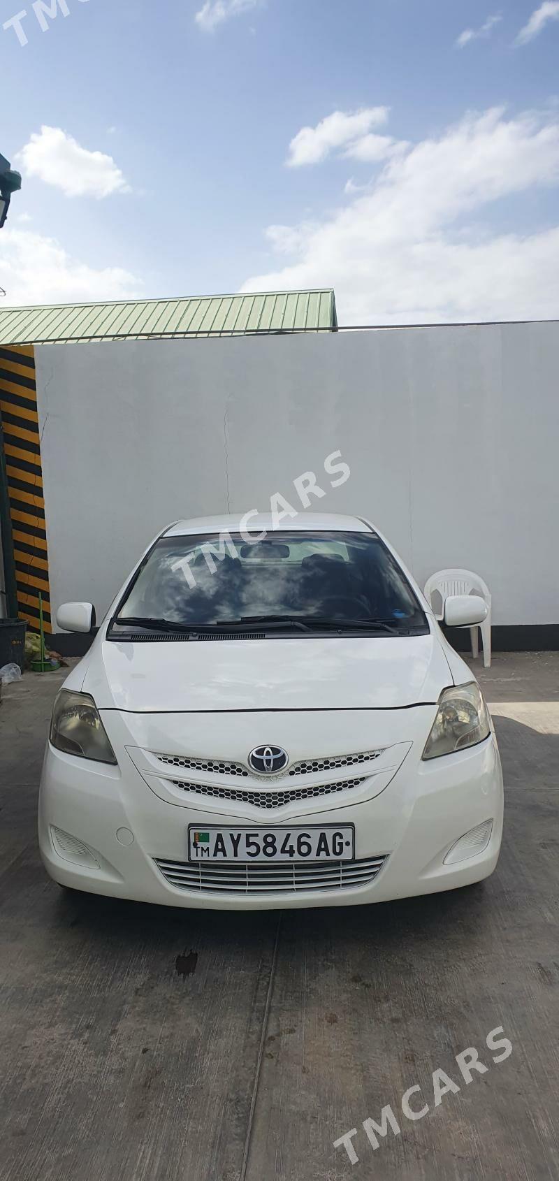 Toyota Yaris 2013 - 128 000 TMT - Бузмеин - img 3