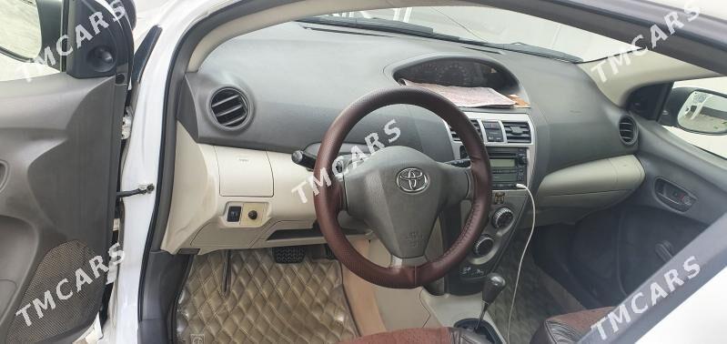 Toyota Yaris 2013 - 128 000 TMT - Бузмеин - img 5